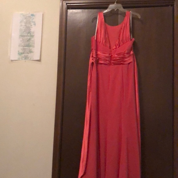 bridesmaid dress - Picture 3 of 3